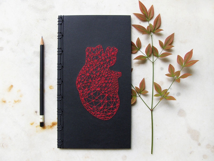 embroidered-notebooks-fabulous-cat-papers-12