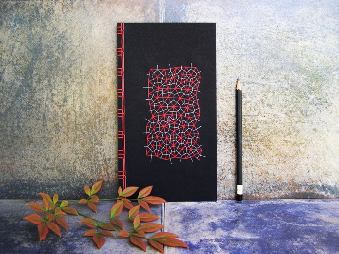 embroidered-notebooks-fabulous-cat-papers-29