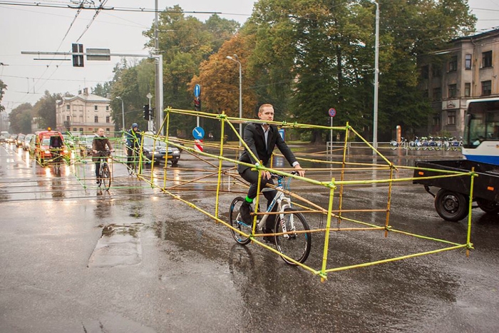 automobile-bicycle-protest-lets-bike-it-2