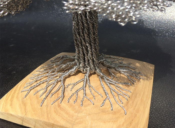 tree-sculptures-wire-art-clive-maddison-7