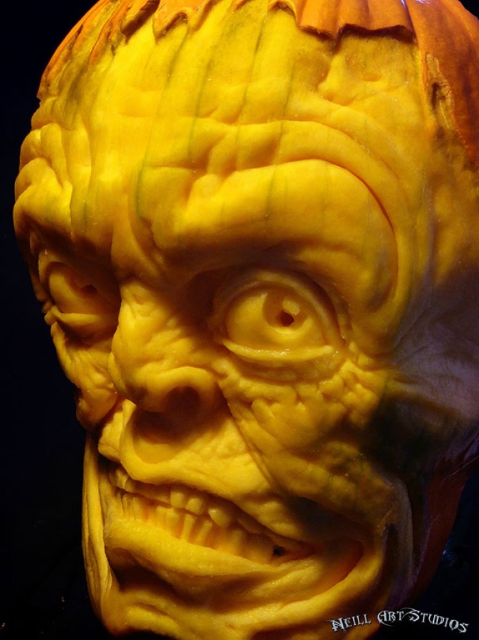 creepy-pumpkin-carvings-jon-neill-5