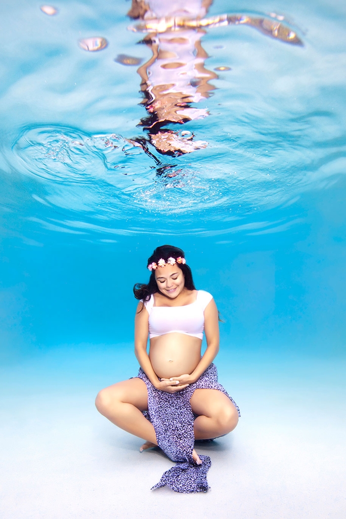 underwater-maternity-photography-mermaids-adam-opris-15