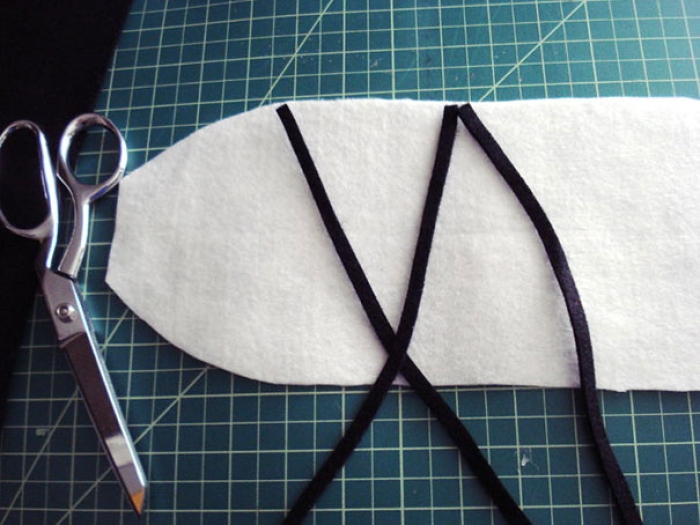 diy-cat-mouth-zipper-sweater-hellovillain-9