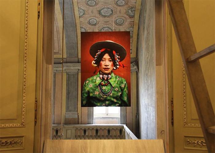 oltre-lo-sguardo-portraits-travel-photography-steve-mccurry-15