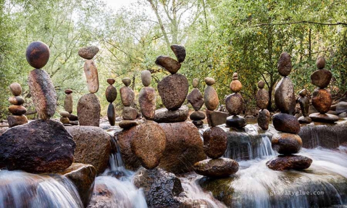 gravity-glue-stone-balancing-michael-grab-5