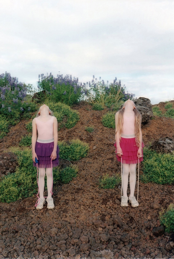 iceland-identical-twins-erna-hrefna-photography-ariko-inaoka-1