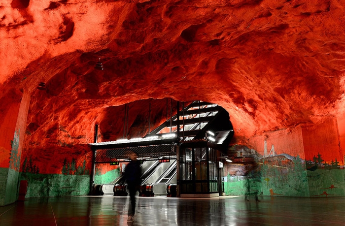 impressive-metro-subway-underground-stations-12