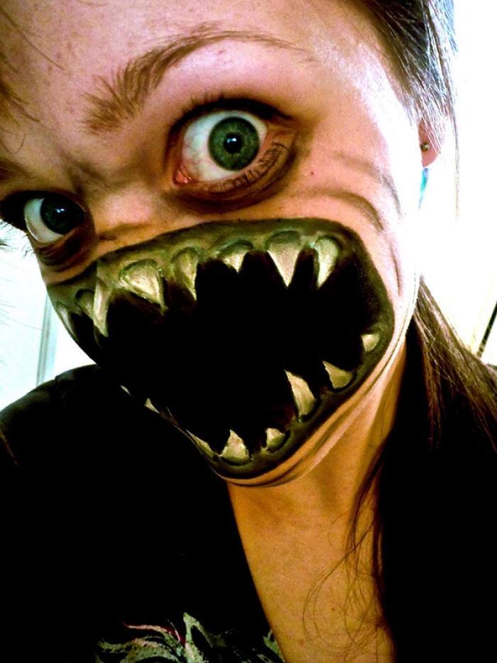 creepy-halloween-make-up-creative-ideas-20