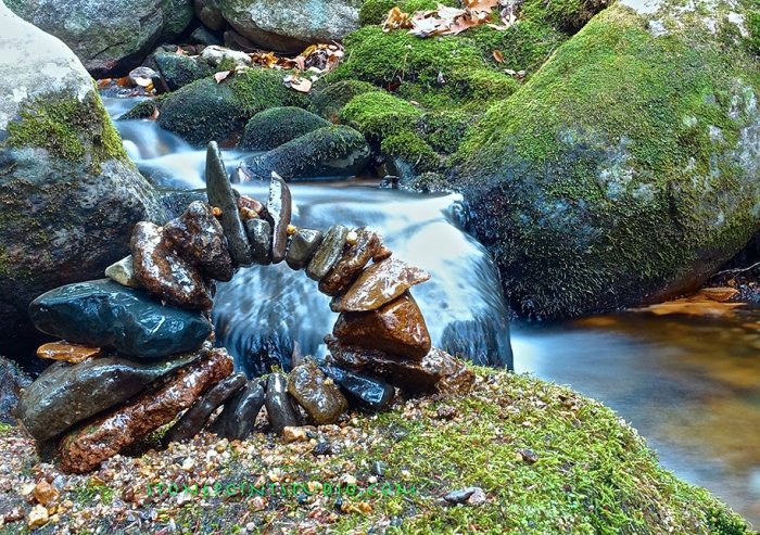 natural-art-public-intallation-stones-david-allen-8