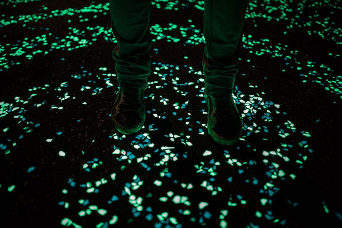led-glowing-van-gogh-bicycle-path-nuenen-netherlands-daan-roosegaarde-7