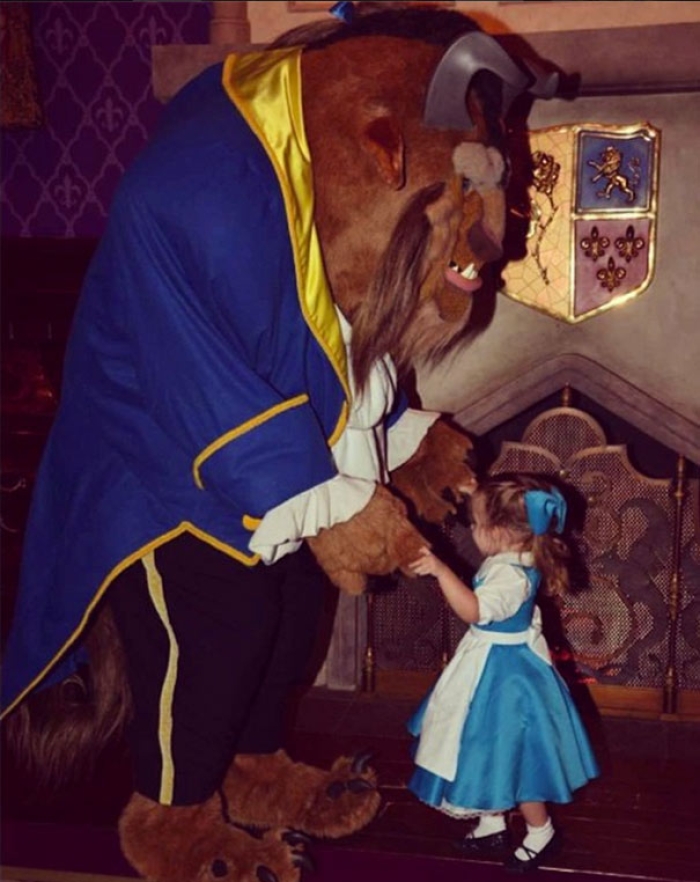 little-girl-disney-character-costume-design-25
