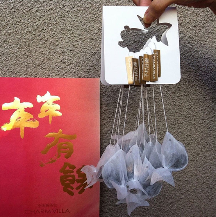 gold-fish-tea-bag-design-charm-villa-6
