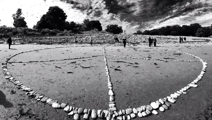 natural-art-public-intallation-stones-david-allen-7