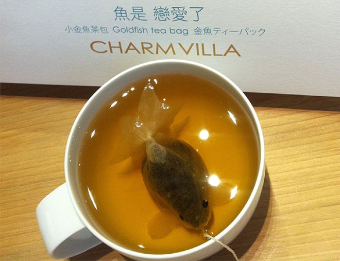 gold-fish-tea-bag-design-charm-villa-7