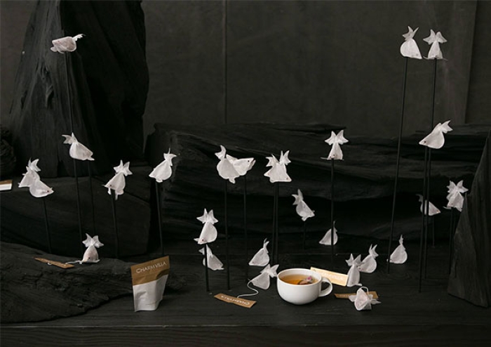 gold-fish-tea-bag-design-charm-villa-8