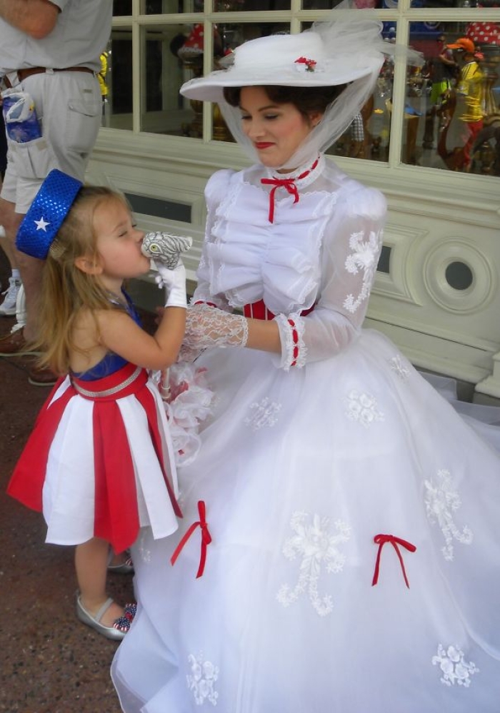 little-girl-disney-character-costume-design-13