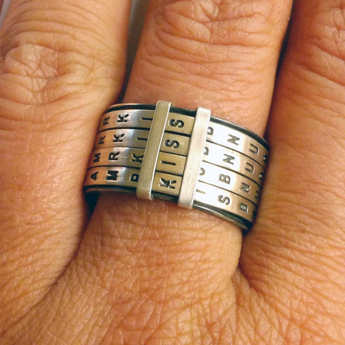 unusual-jewelry-creative-ring-designs-14