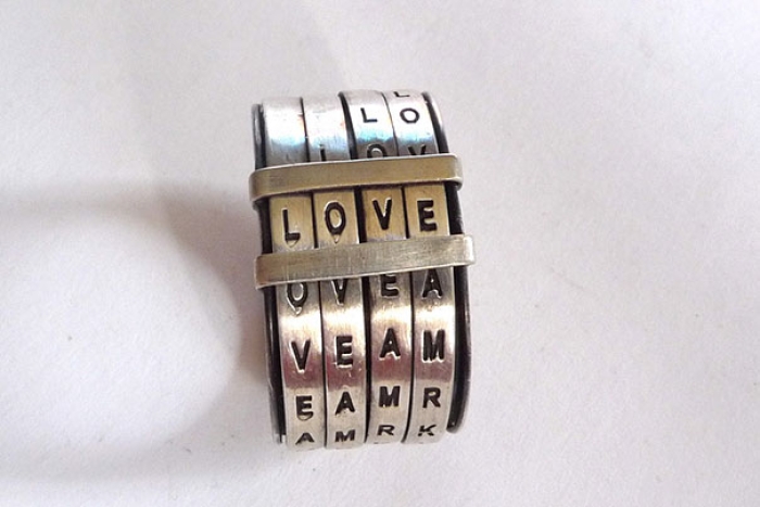 unusual-jewelry-creative-ring-designs-15