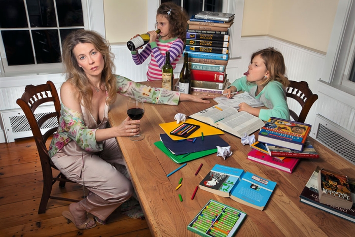 domestic-bliss-family-portraits-susan-colpich-1