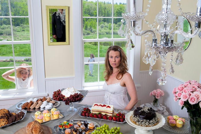 domestic-bliss-family-portraits-susan-colpich-3