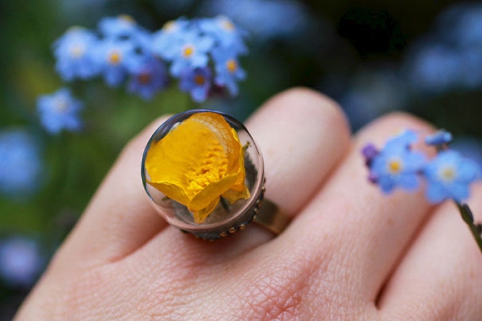 glass-globe-terrarium-ring-designs-12