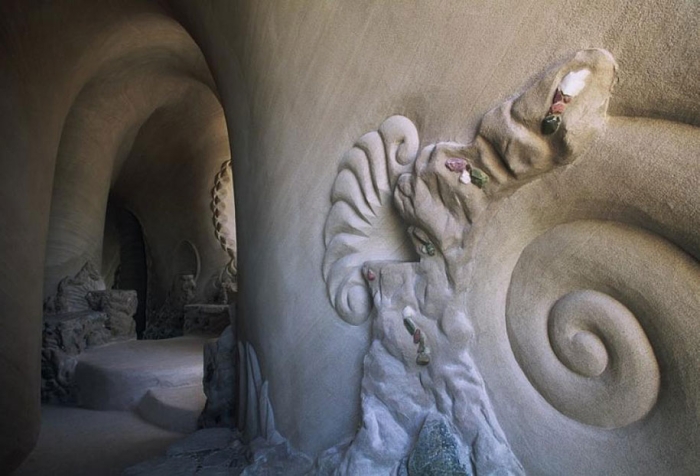 cave-carving-ra-paulette-5