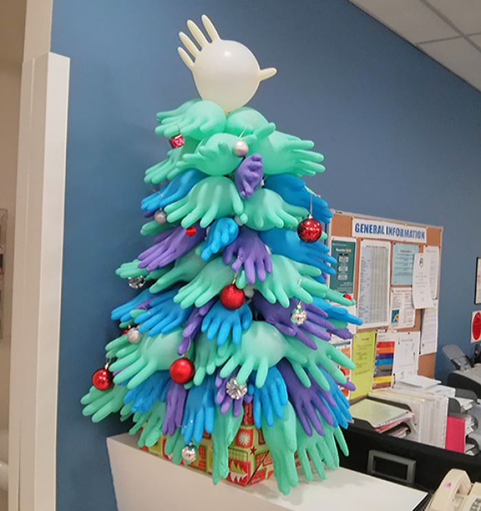 diy-chirstmas-tree-designs-recycling-holidays-5