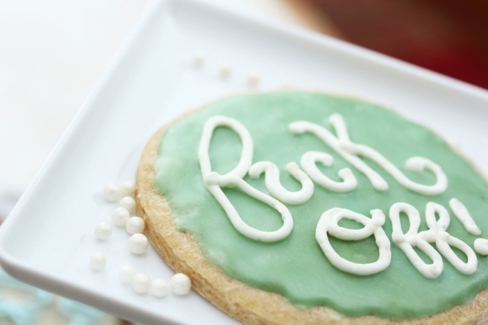 bold-bakery-insulting-cakes-sarah-brockett-7