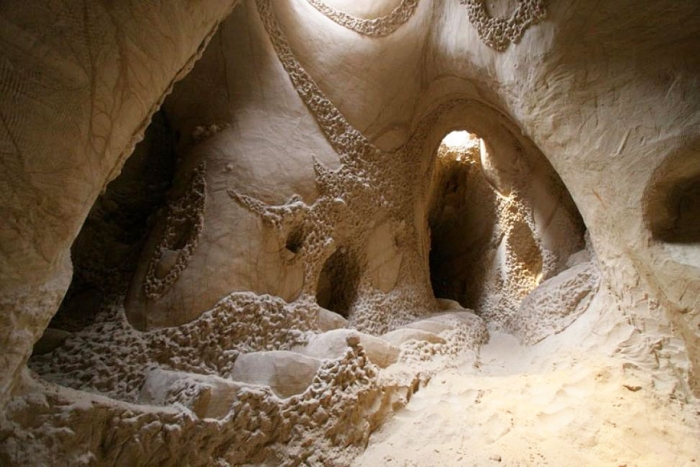 cave-carving-ra-paulette-21