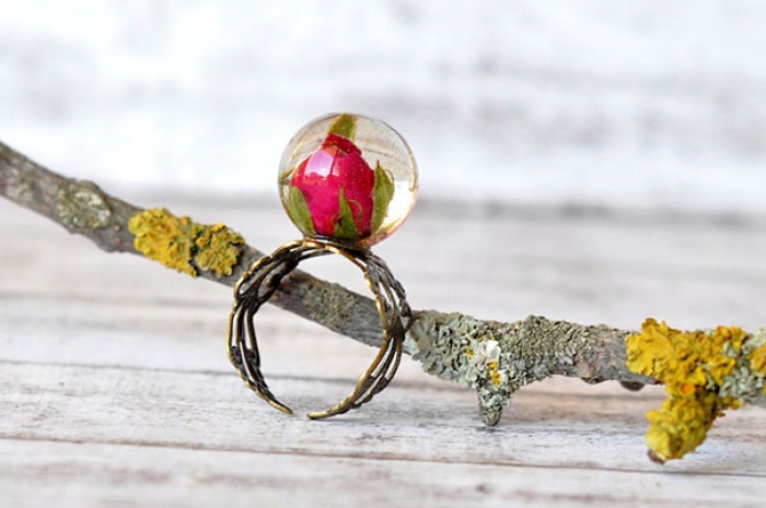 glass-globe-terrarium-ring-designs-21
