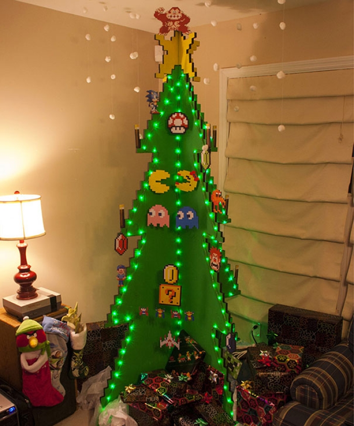 diy-chirstmas-tree-designs-recycling-holidays-12