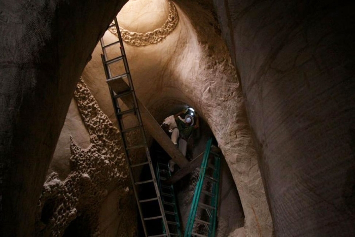 cave-carving-ra-paulette-17