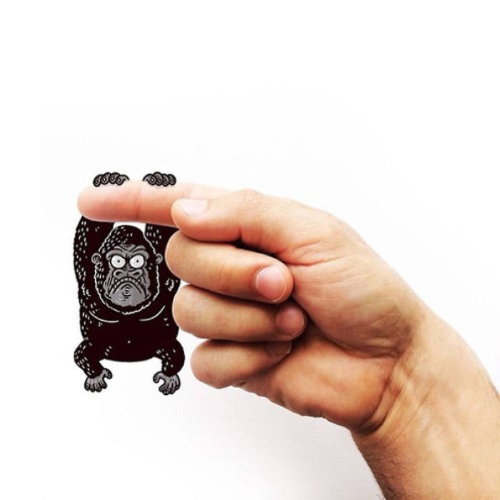 sign-language-alphabet-cute-illustrations-alex-solis-7