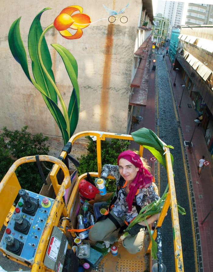 weeds-growing-graffiti-street-art-mona-caron-7
