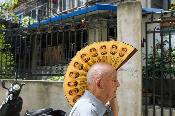 china-perfectly-timed-street-photography-tao-liu-7