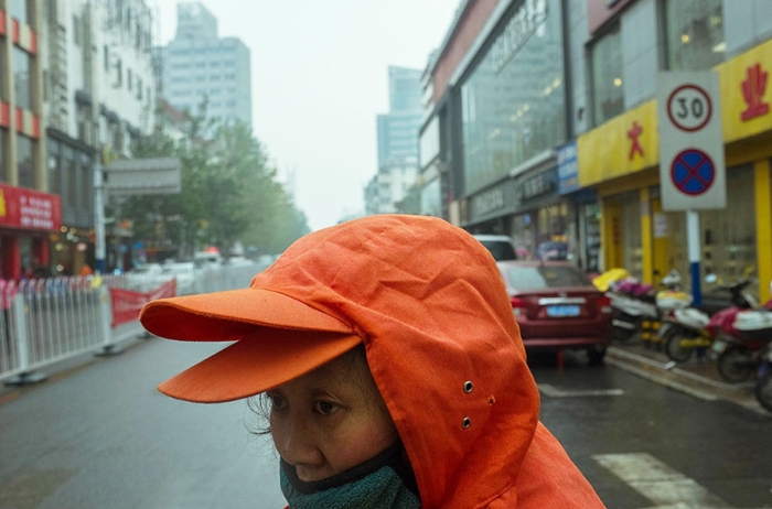 china-perfectly-timed-street-photography-tao-liu-10