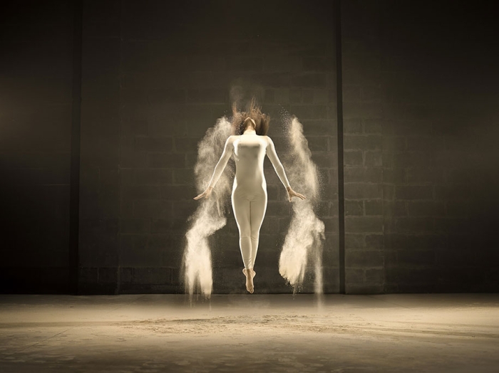 dance-performance-powdered-milk-campaign-jeffrey-vanhoutte-2