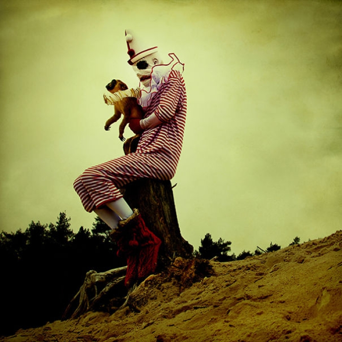 wounderland-weird-surreal-photography-grotesque-mothmeister-14