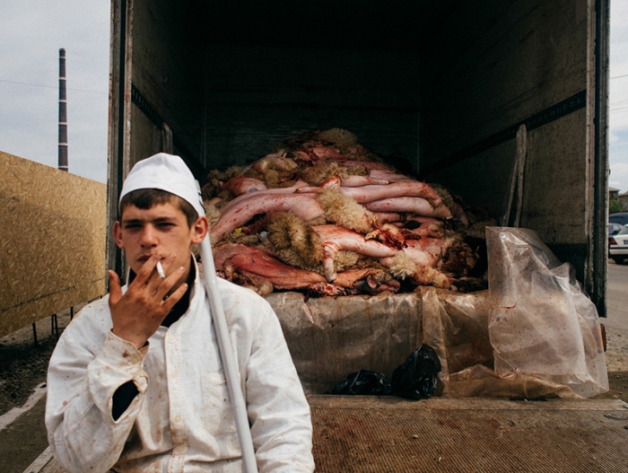 romania-villages-quirky-photography-hajdu-tamas-13