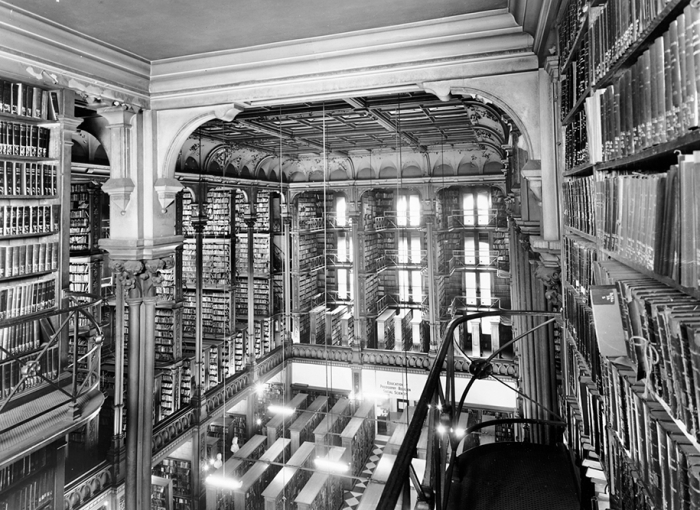 majestic-libraries-architecture-photography-16