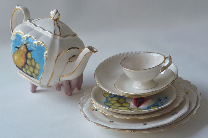 creepy-tableware-creative-dishes-ronit-baranga-2