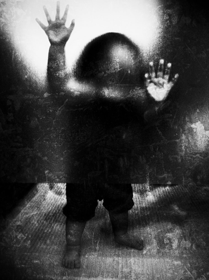 hong-kong-photography-magnum-xyza-cruz-bacani-12