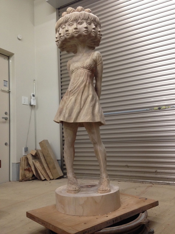 surreal-wooden-sculptures-yoshitoshi-kanemaki-15