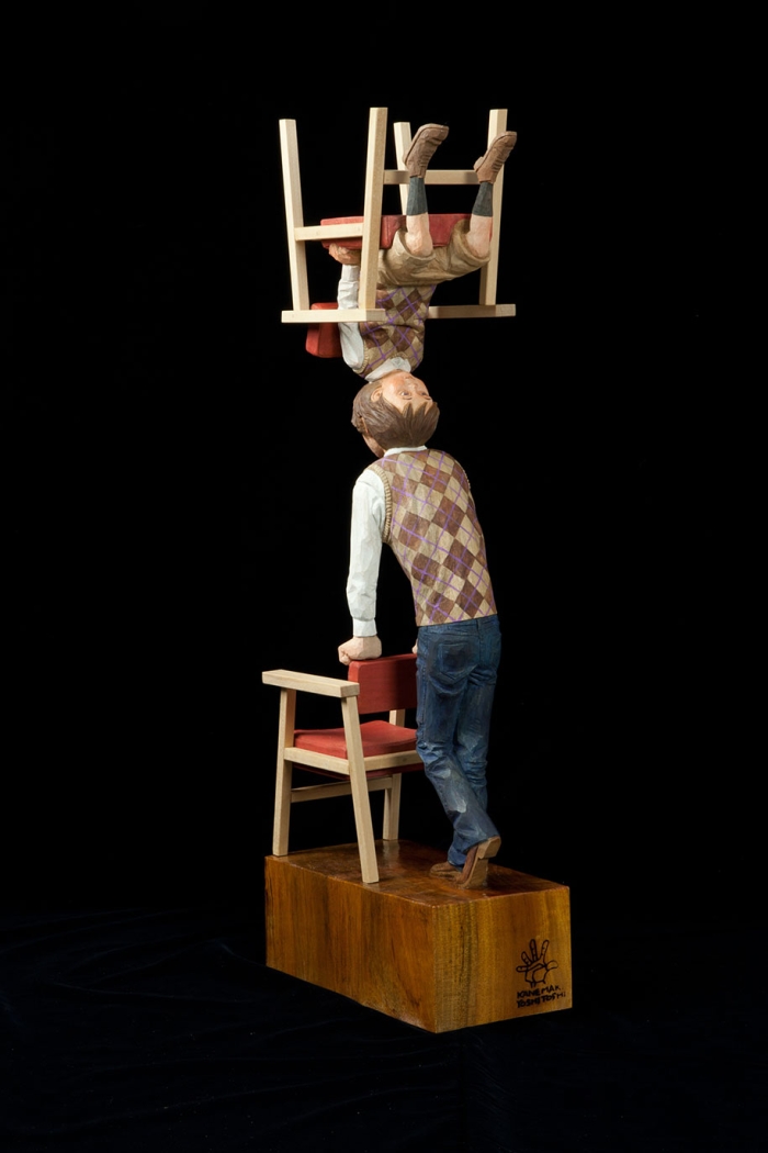surreal-wooden-sculptures-yoshitoshi-kanemaki-41