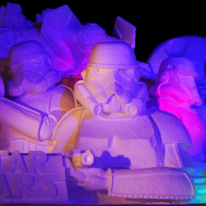 giant-star-wars-snow-sculpture-sapporo-festival-japan-2-1