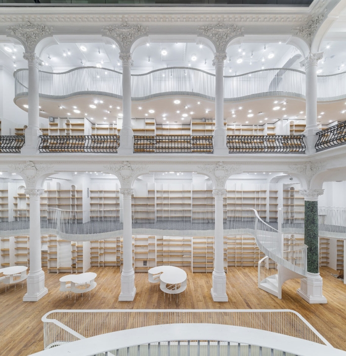 fantastic-bookstore-carousel-light-bucharest-romania-12