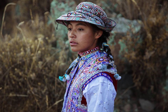 women-around-world-atlas-beauty-mihaela-noroc-28