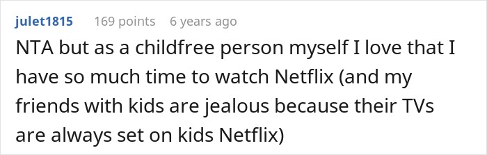 Childfree Woman Keeps Bragging About All Her Free Time, Guy Notices That Something Is Off Childfree Woman Keeps Bragging About All Her Free Time, Guy Notices That Something Is Off
