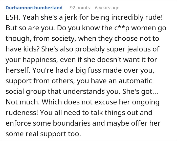 Childfree Woman Keeps Bragging About All Her Free Time, Guy Notices That Something Is Off Childfree Woman Keeps Bragging About All Her Free Time, Guy Notices That Something Is Off