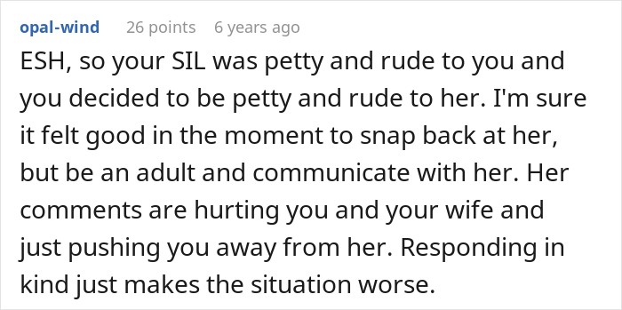 Childfree Woman Keeps Bragging About All Her Free Time, Guy Notices That Something Is Off Childfree Woman Keeps Bragging About All Her Free Time, Guy Notices That Something Is Off